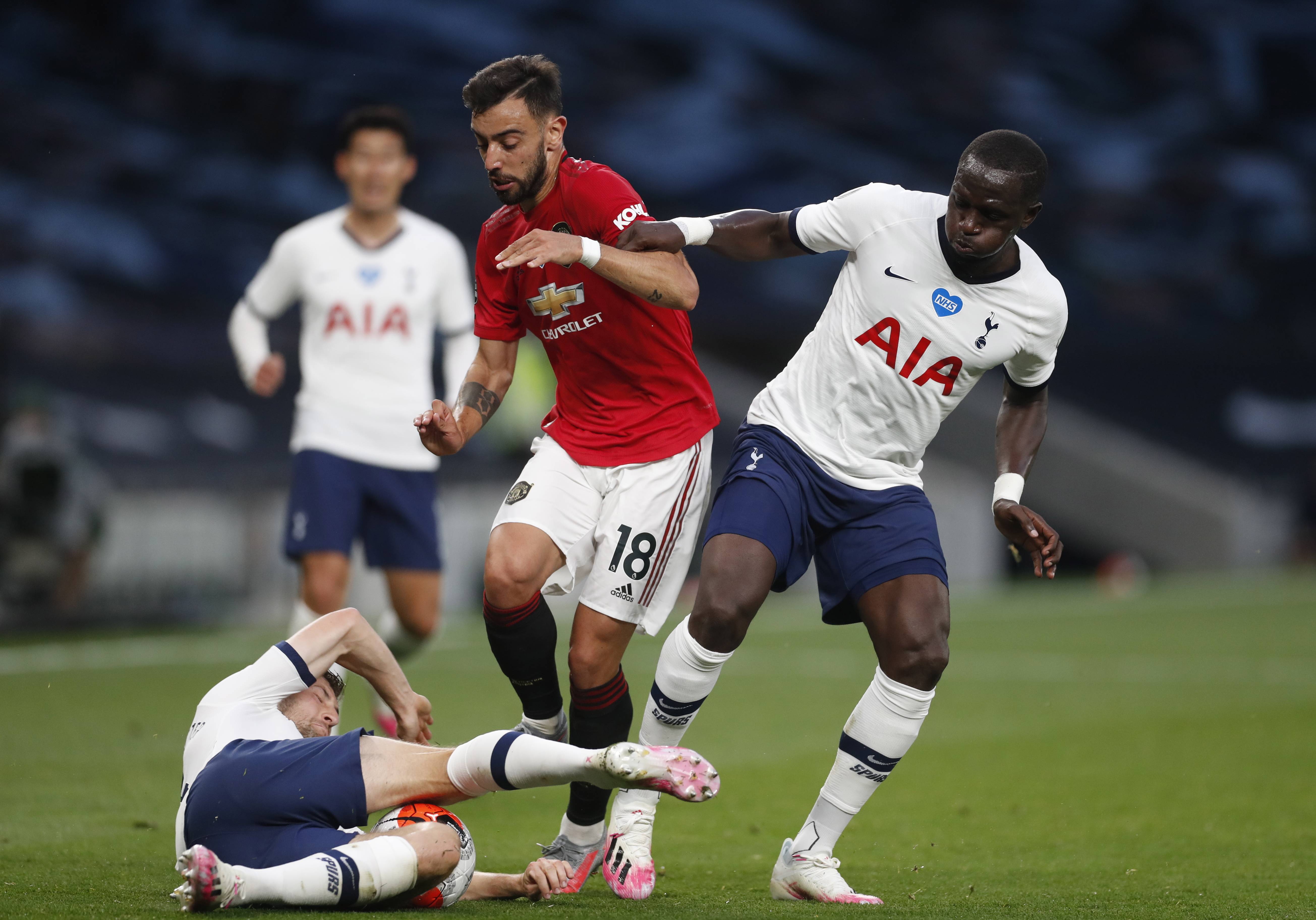 克里斯蒂亚 克里斯蒂亚