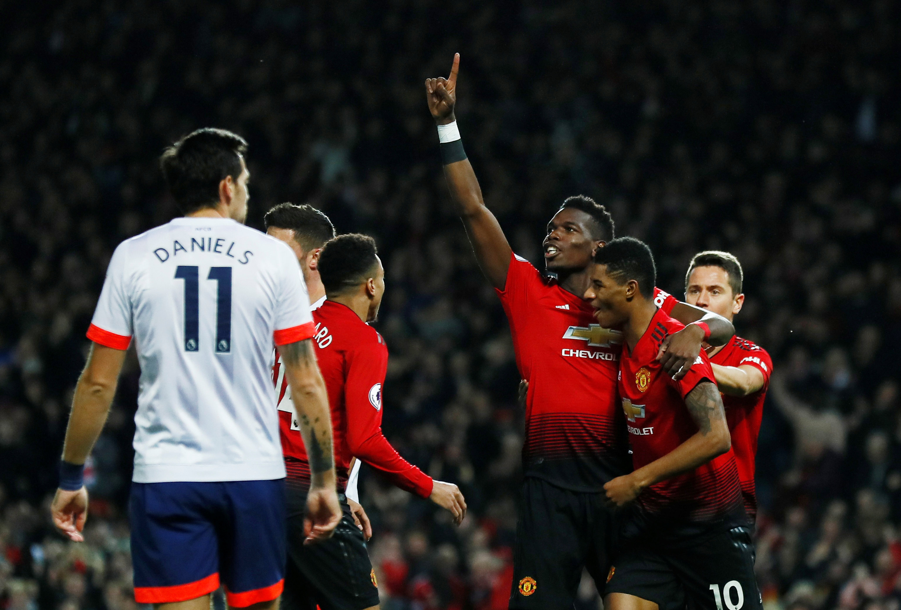 受到极大影 受到极大影