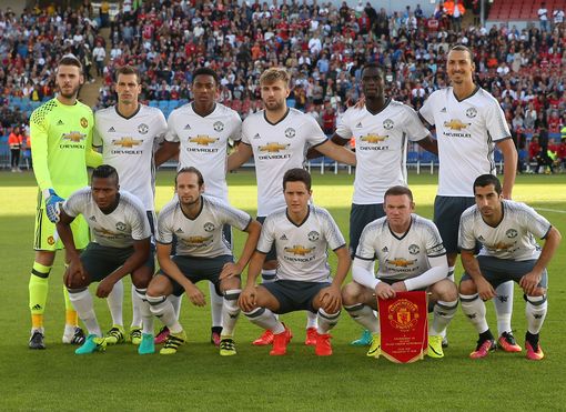 欧冠联赛中 欧冠联赛中