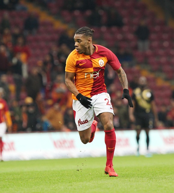 相比之下 相比之下