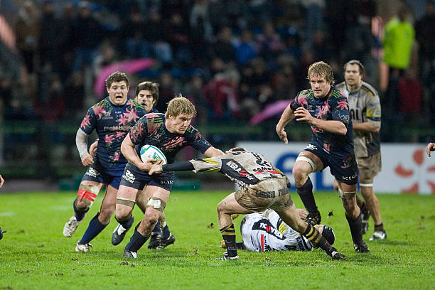 在此背景下 在此背景下