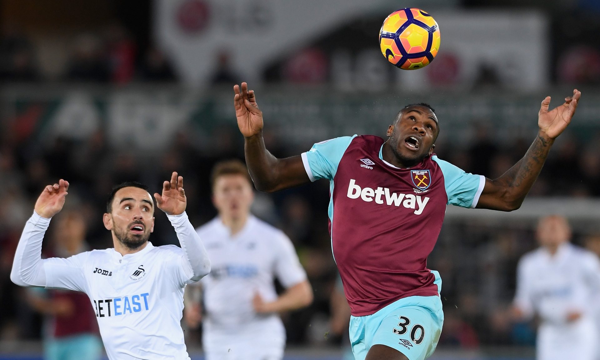 举动可能让 举动可能让